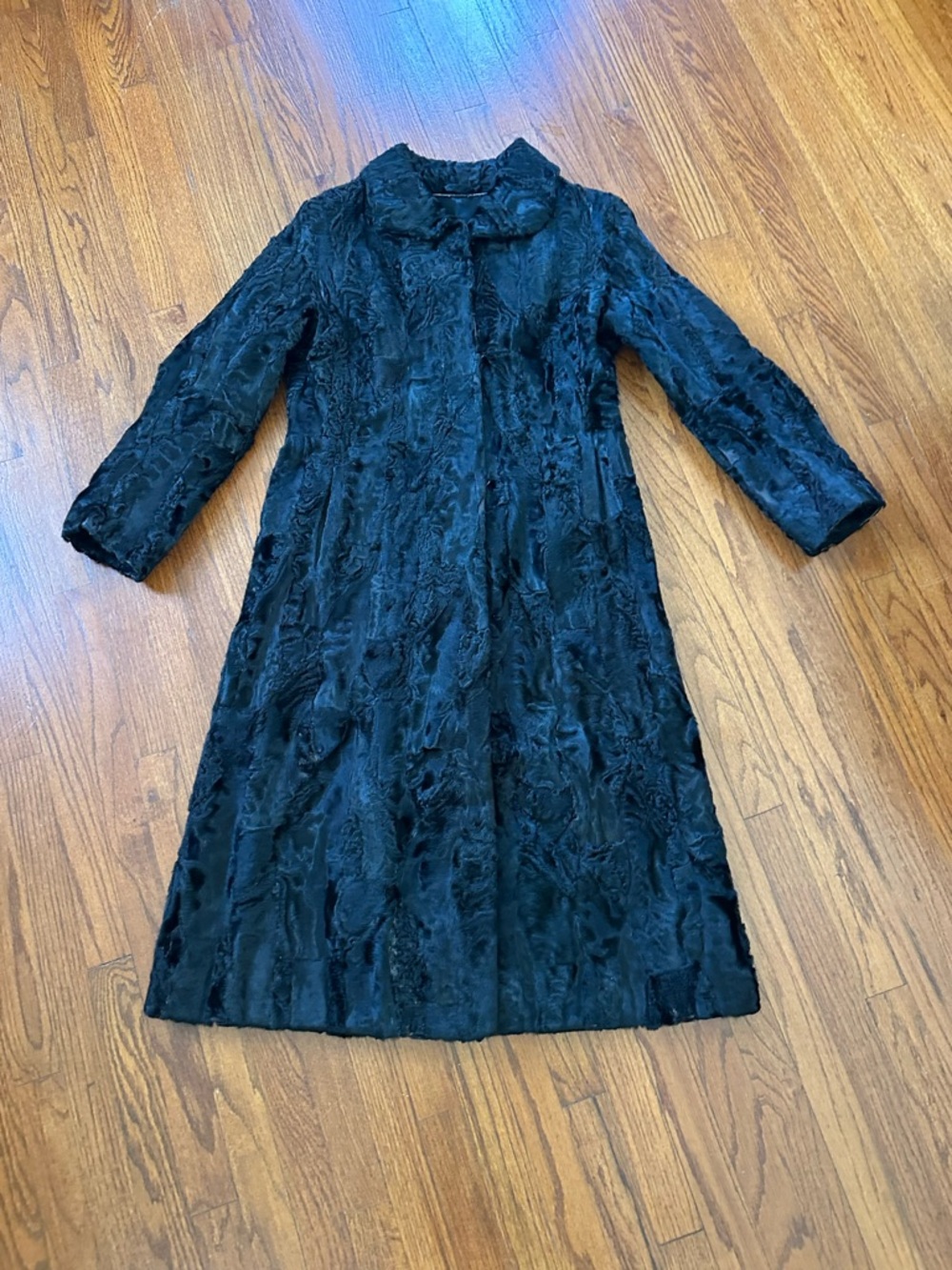 Elegant Vintage Fur Dress Coat
